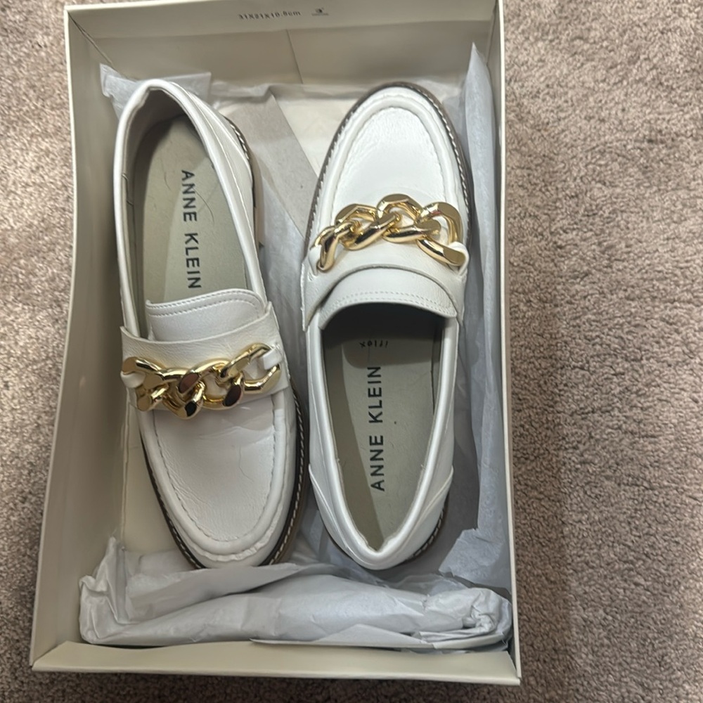 Anne Klein never worn Updated PennyLoafer